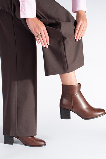 botas marrons de Sergio Leone 2