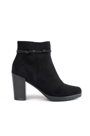 Botas elegantes de camurça...