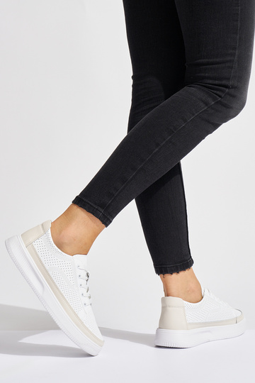 Sapatos de couro perfurados... 2