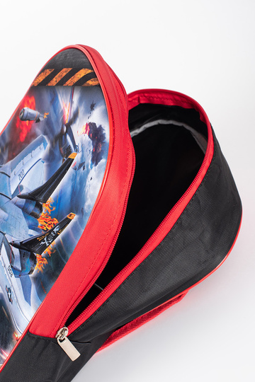 Mochila preta e vermelha... 2