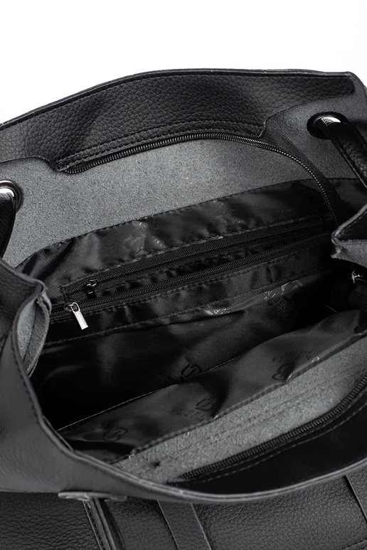 comprador de bolsa preta