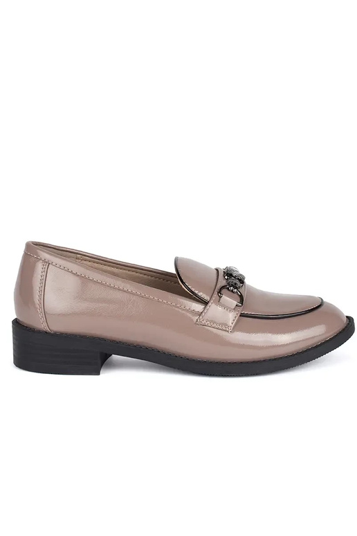 com efeito verniz bege mocassins... com efeito verniz bege mocassins...