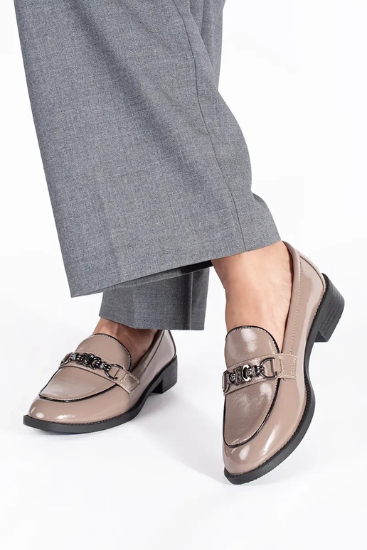 com efeito verniz bege mocassins... com efeito verniz bege mocassins...