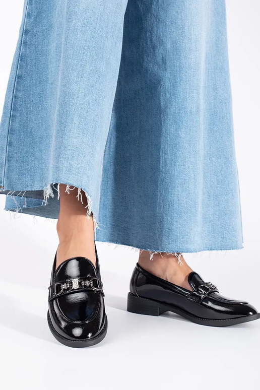 com efeito verniz cor preta mocassins... com efeito verniz cor preta mocassins...