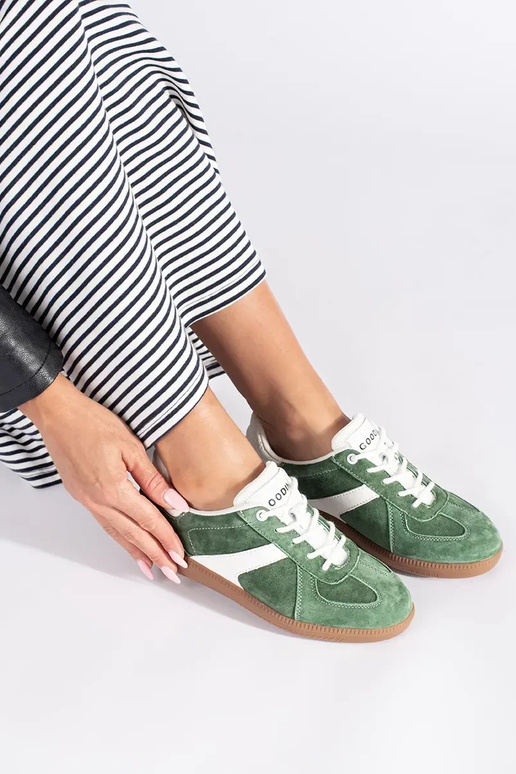 Pele zielono cor branca À modalo de...