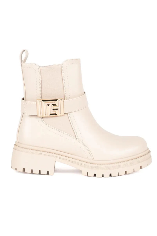 cor creme um clássico sapato com fita...