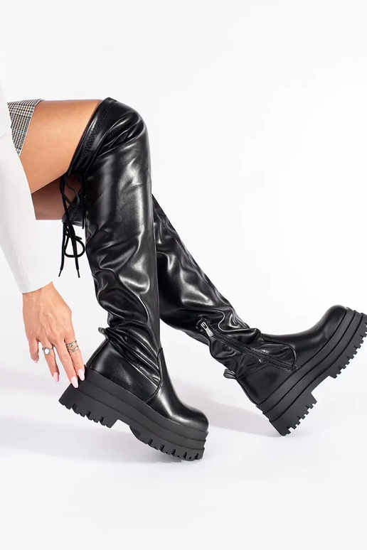 cor preta mosqueteiros com uma... cor preta mosqueteiros com uma...