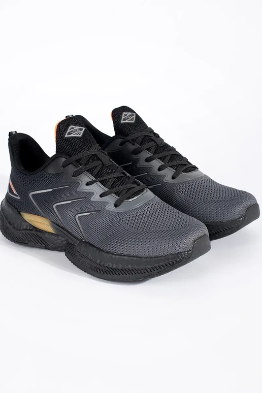 Preto e-cor cinza a luz calçado...