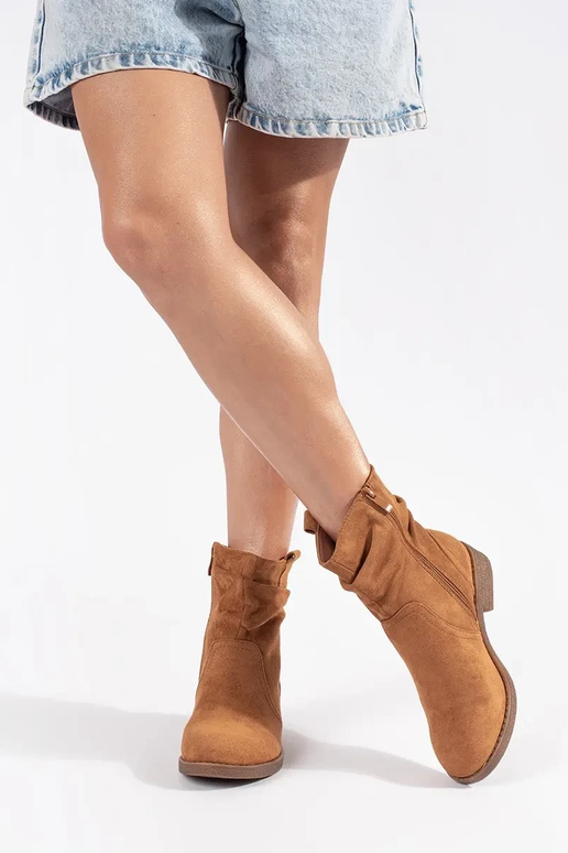 Botas de cowboy castanhas