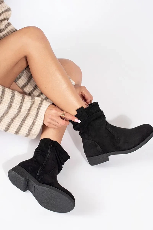 Botas de camurça preta estilo cowboy