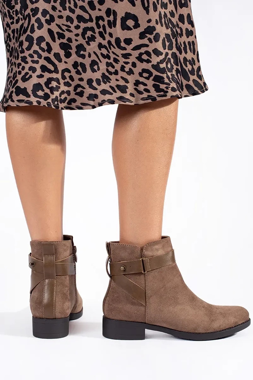 sapatos femininos de camurça bege