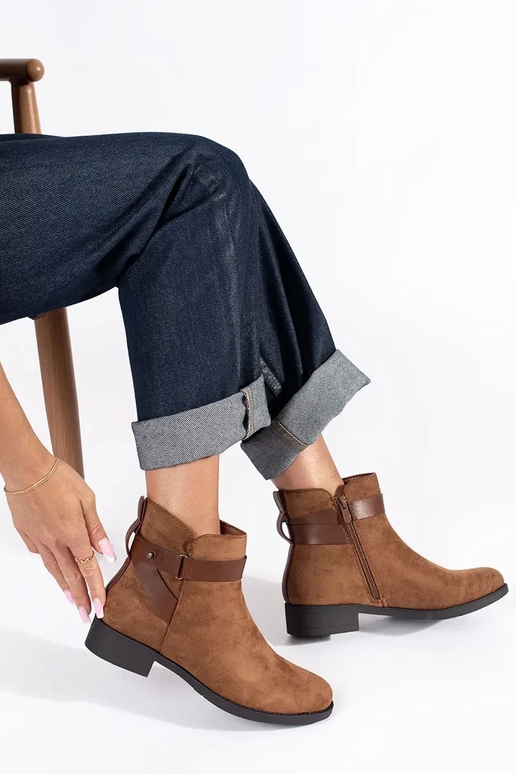 sapatos femininos de camurça marrom