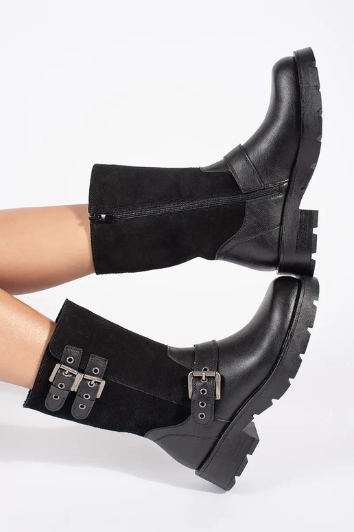 Sapatos de senhora em pele preta com...