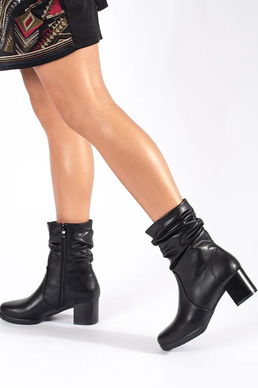 Sapatos femininos de couro preto com...