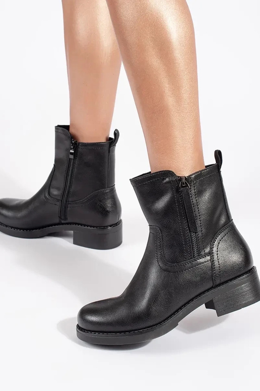 Botas de couro preto para mulher...