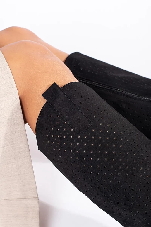 botas de camurça preta com elementos...