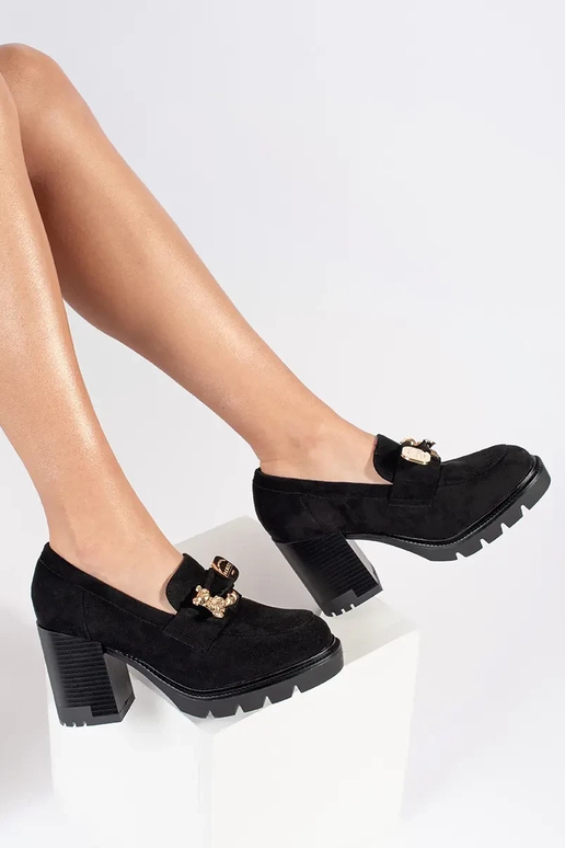 Sandálias de salto alto de camurça... Sandálias de salto alto de camurça...