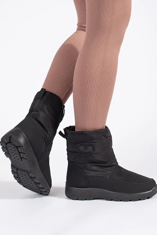 cor preta conveniente isolar...