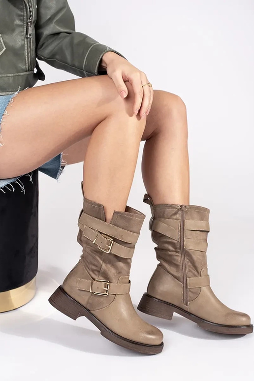 Sapatos de salto baixo bege para...