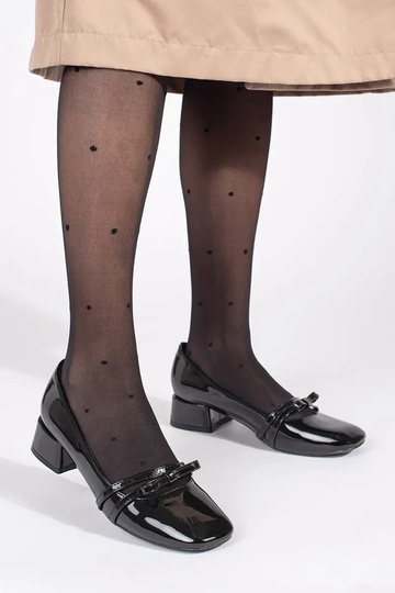 cor preta lacado salto alto... 2