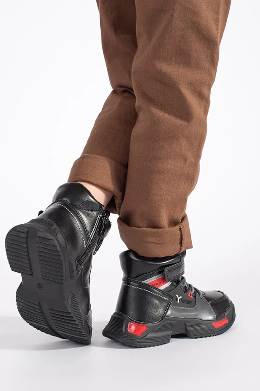 cor preta isolar trzeParaiki juvenil