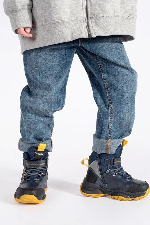 Alto isolar trzeParaiki juvenil