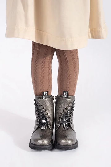 Infantil isolar amarrado... 2