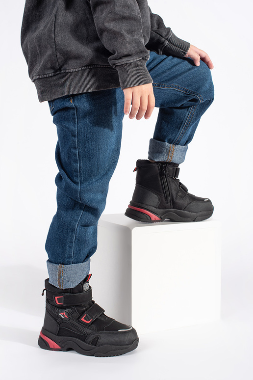 cor preta isolar trzeParaiki juvenil