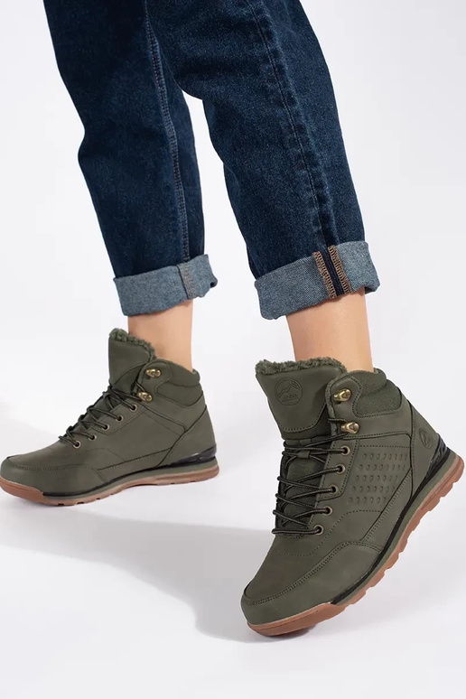 cor cáqui Sapatos de trekking isolar