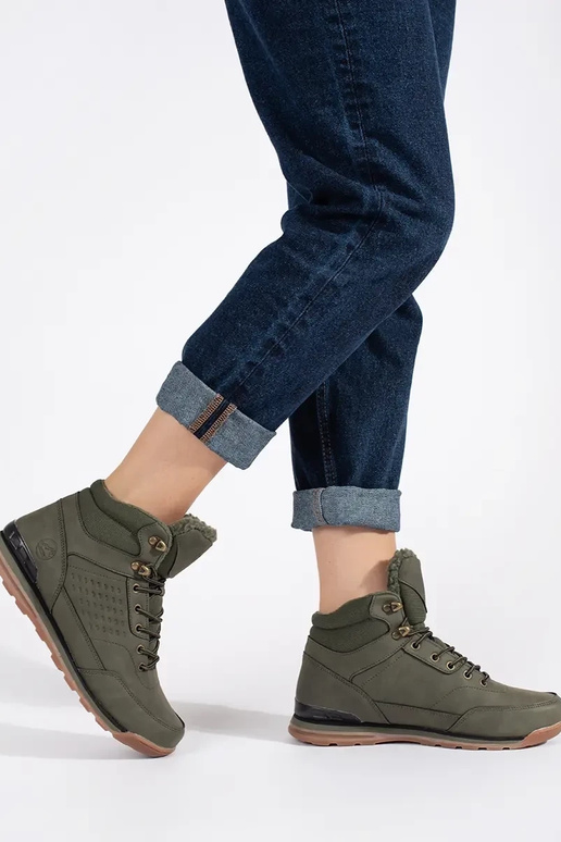 cor cáqui Sapatos de trekking isolar