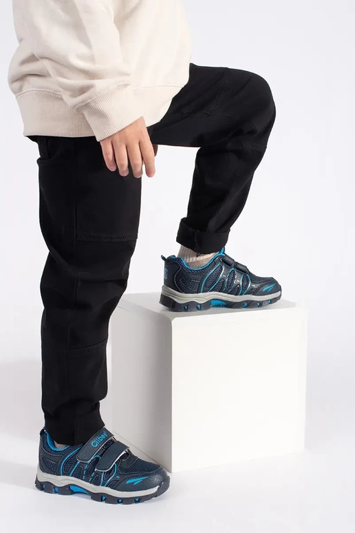 azul escuro juvenil calçado...