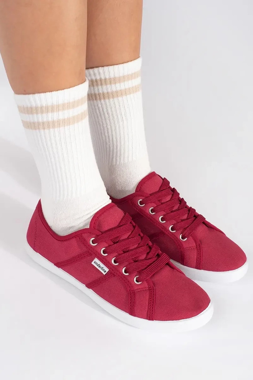 Sapatos femininos de salto baixo na... Sapatos femininos de salto baixo na...