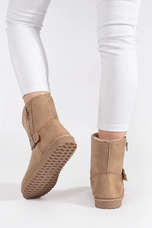 Botas de neve femininas na cor marfim...