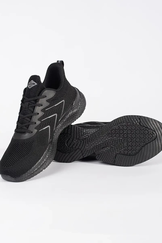 Ténis desportivos para homens pretos