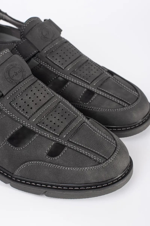 Mocassins cinzas perfurados masculinos