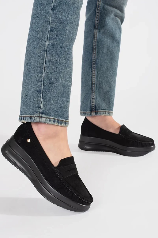 Chinelo branco com azul para piscina