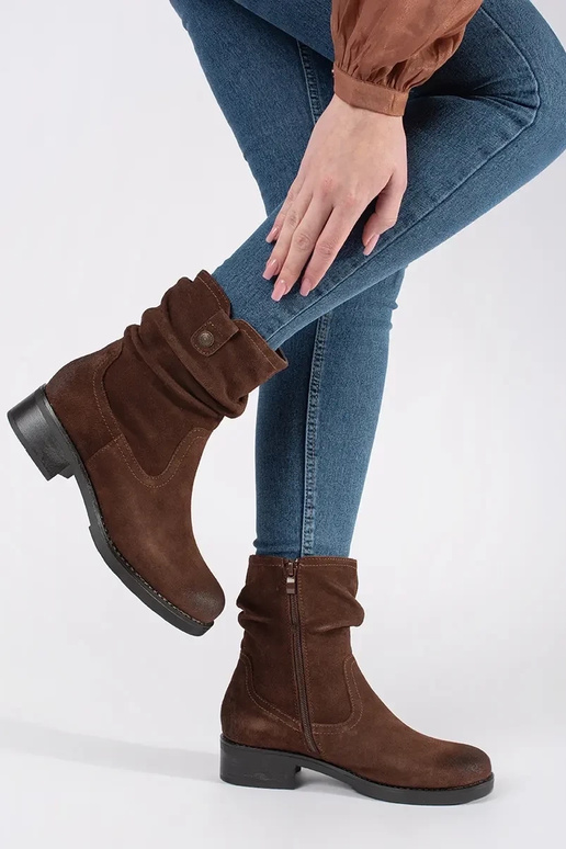 Botas Marrons com Cano Dobrada de...