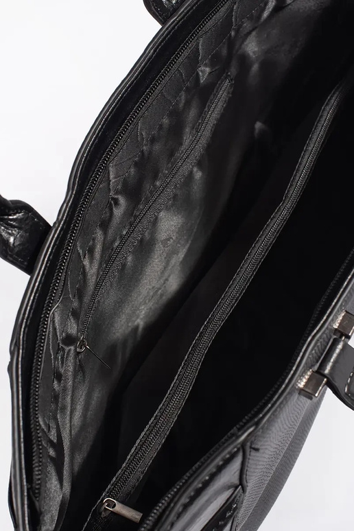 Bolsa grande preta com alça adicional