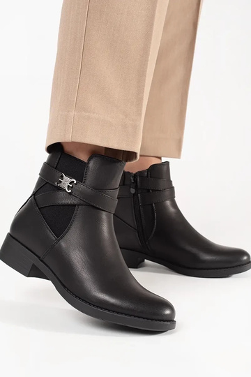 Sapatos femininos pretos 2