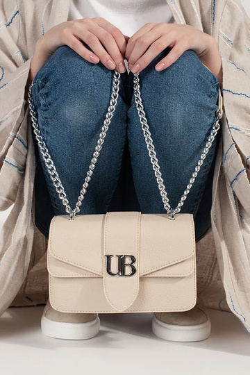 Bolsa Pequena Feminina em... 2