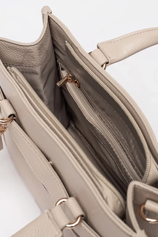 Bolsa na cor marfim com zíper