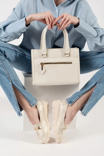 Bolsa na cor areia clara... 2