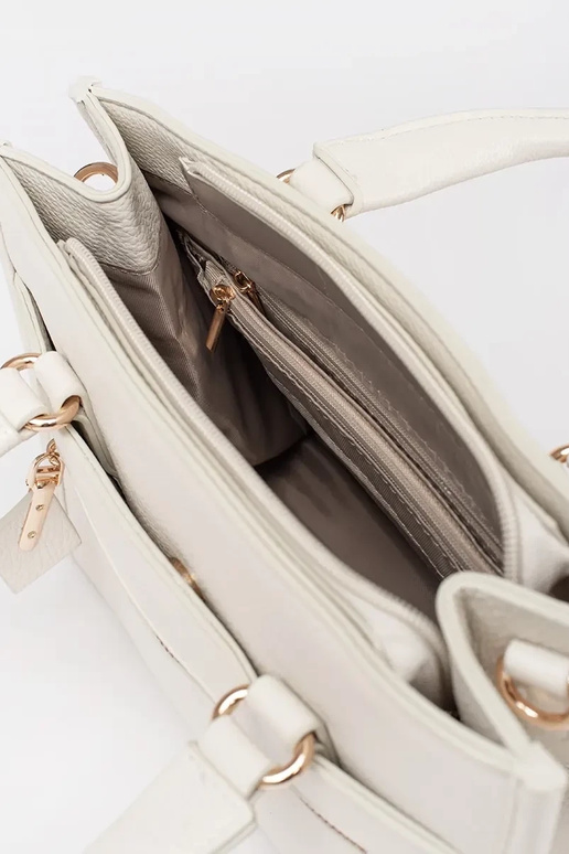 Bolsa na cor areia clara com zíper