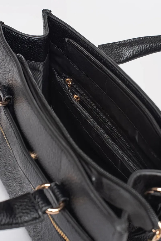 Bolsa preta com zíper