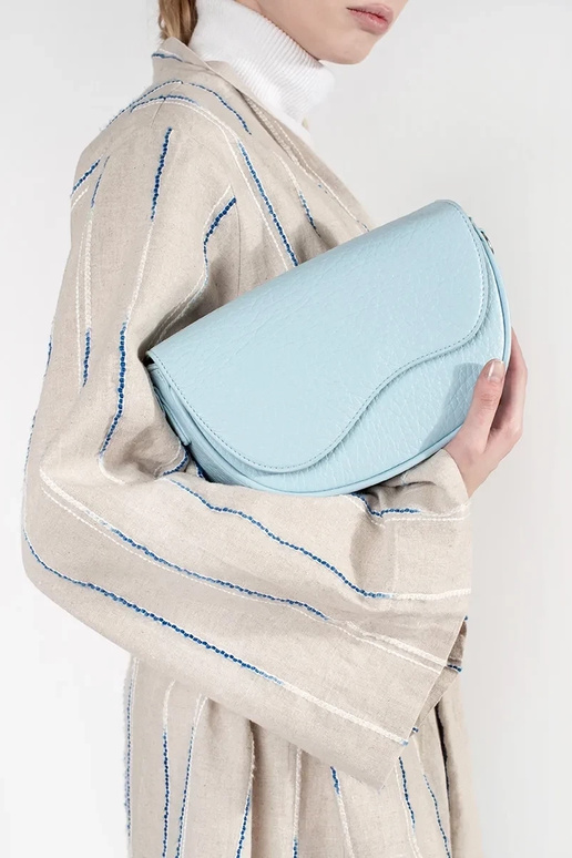 Bolsa azul tipo nerka