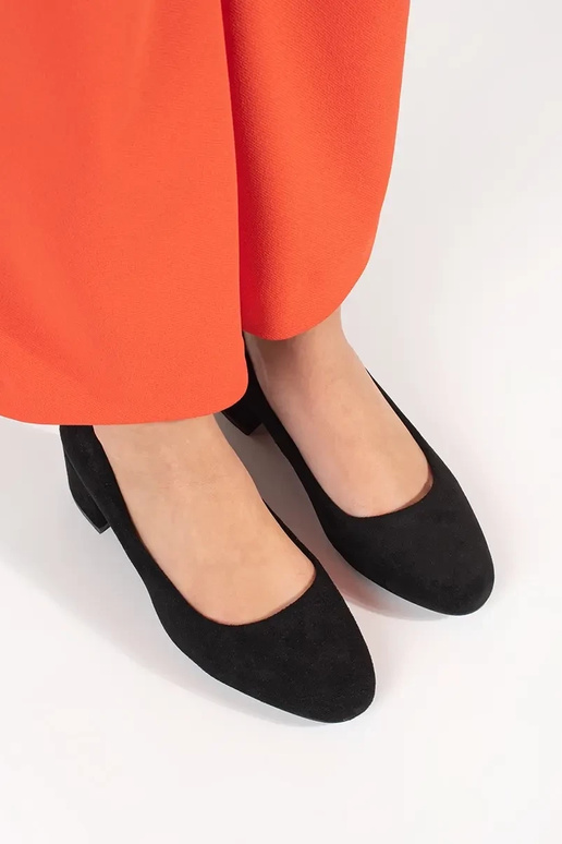 Salto alto preto em camurça Sergio Leone Salto alto preto em camurça Sergio Leone