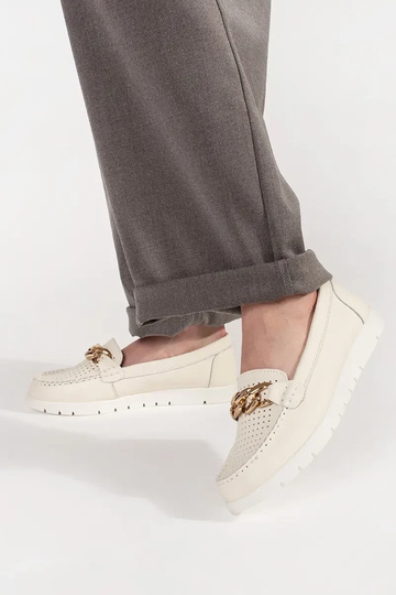 Mocassins em couro na cor... 2