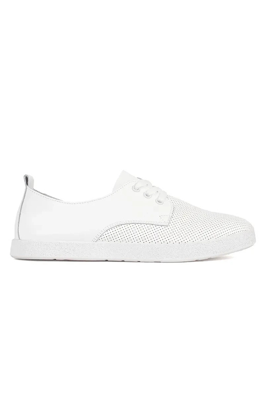 Tênis esportivos brancos vazados de...