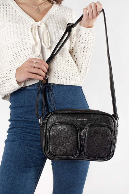 Pequena bolsa preta com bolsos