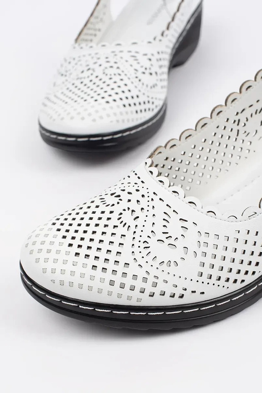 Sandálias femininas de cor areia de...